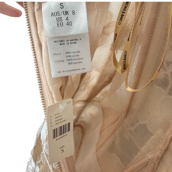 Bronx &‎ Banco Jasmine White Floral Lace Dress NWT Small 🤍Bridal Shower Dream🤍 - Picture 11 of 13